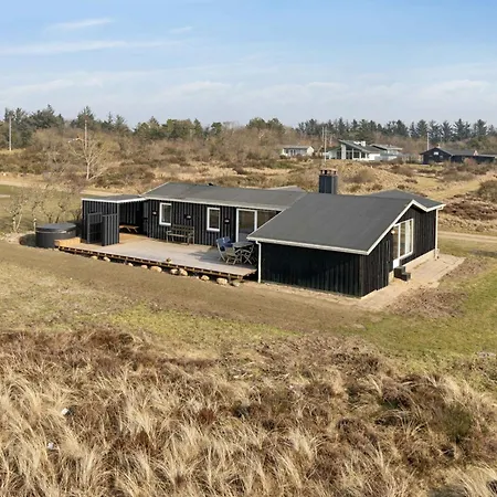 25 M To The Water Hot Tub Peace 펜션 *